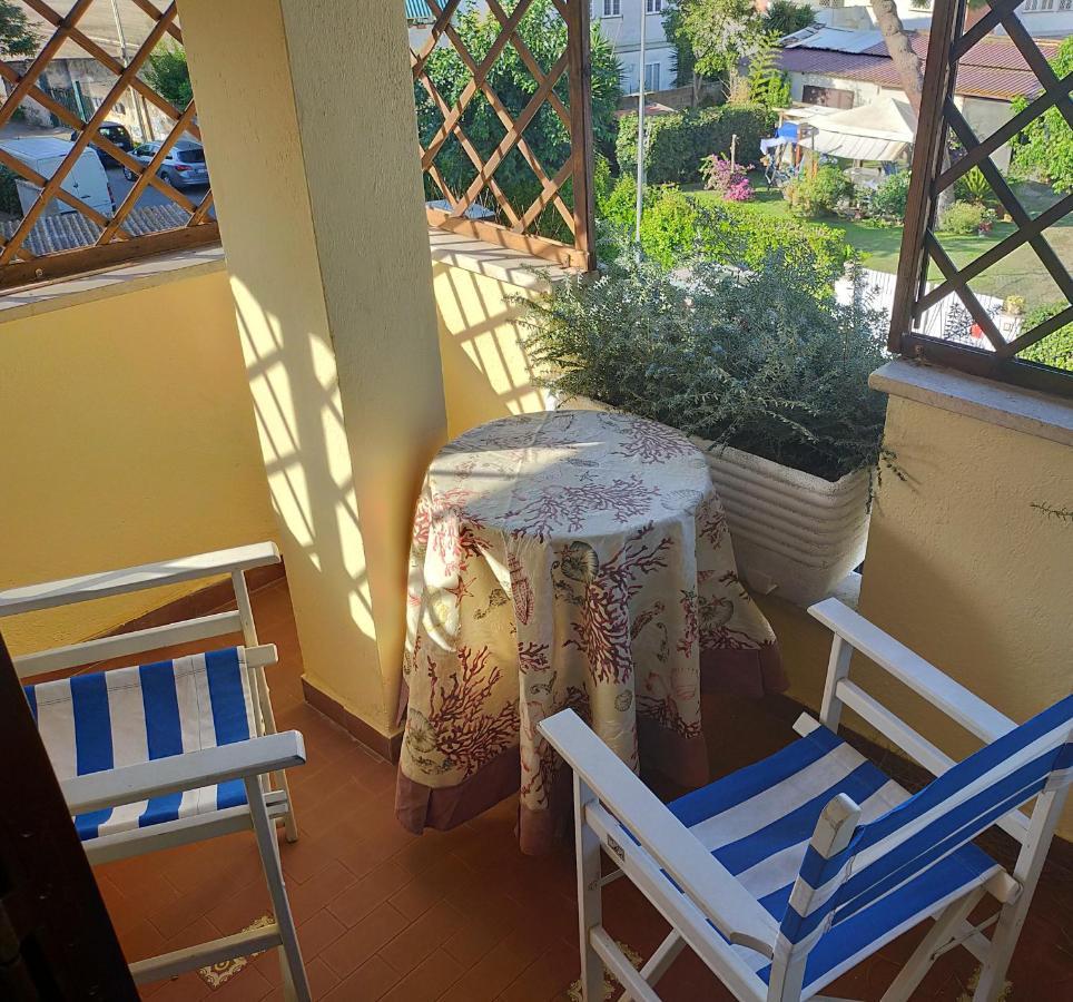 Luxury Apartment Magnolia Terrace Fregenae Exterior foto